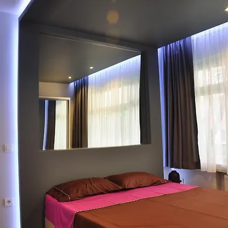 Kaya Apartment
